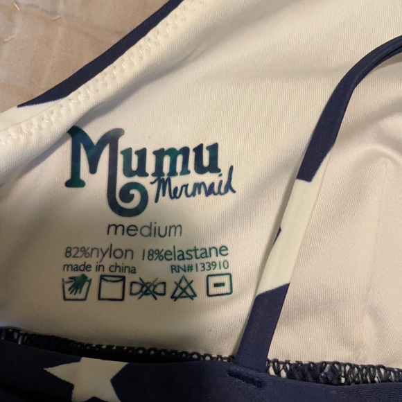 NWOT Show me your Mumu stars bikini, perfect for 4th of July! - Picture 4 of 5